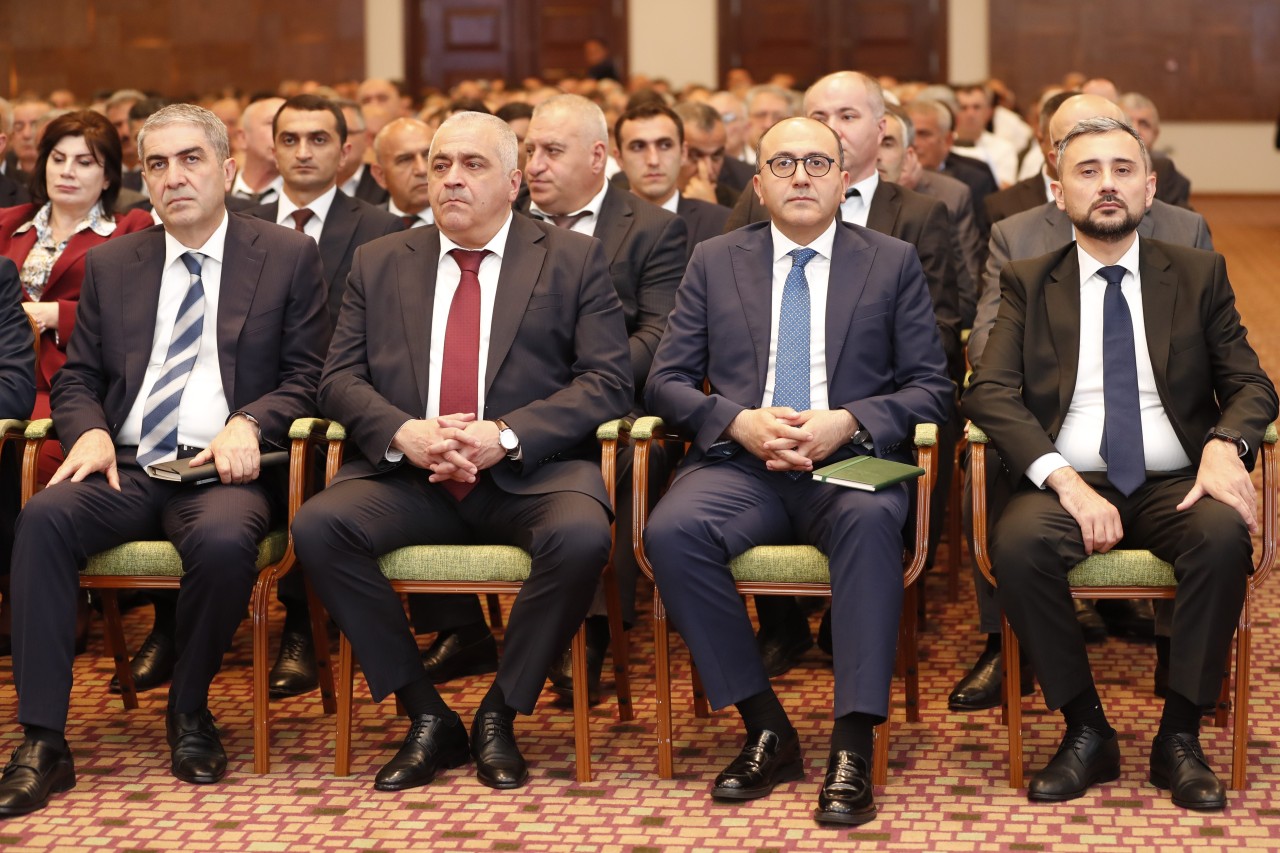 Prezidentin köməkçisi Qaxda regional müşavirə keçirdi - FOTOLAR