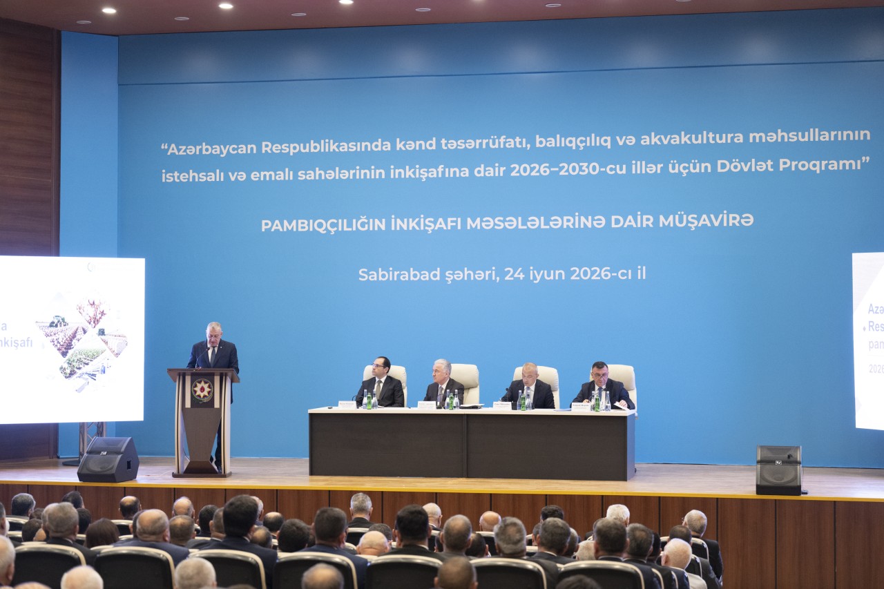 Prezidentin köməkçisi və nazir Sabirabadda regional müşavirə keçirdi - FOTOLAR