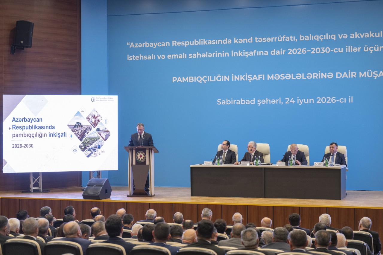 Prezidentin köməkçisi və nazir Sabirabadda regional müşavirə keçirdi - FOTOLAR