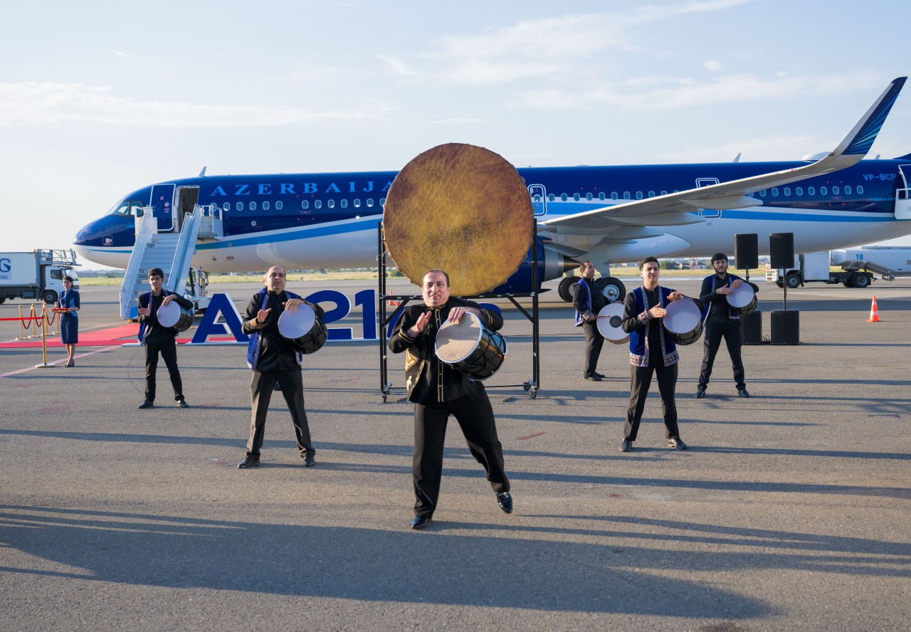 AZAL təyyarə parkına ilk yeni nəsil "Airbus A321neo"nu əlavə etdi - FOTOLAR