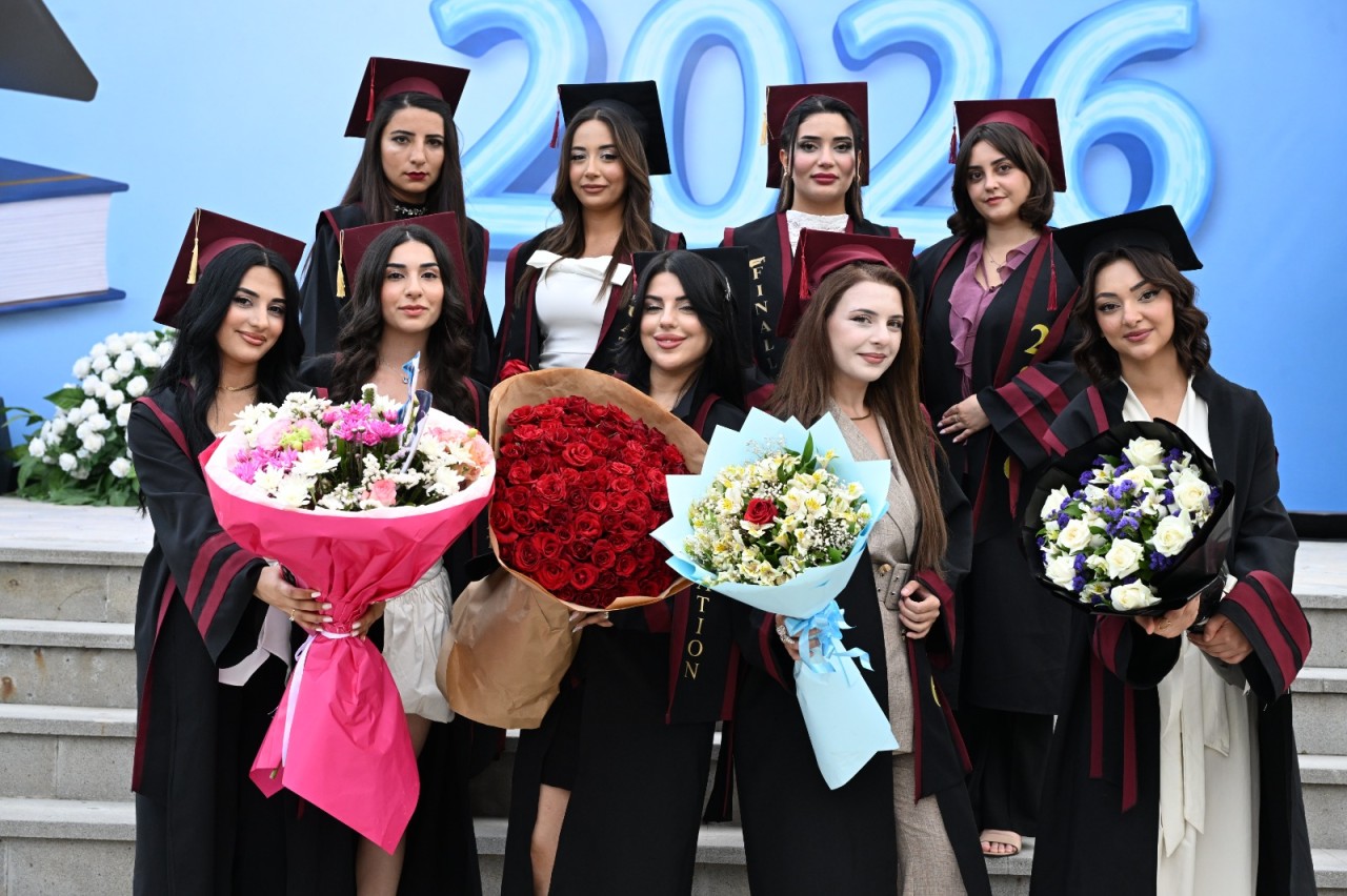 Əmək və Sosial Münasibətlər Akademiyasında “Məzun günü” - FOTOLAR