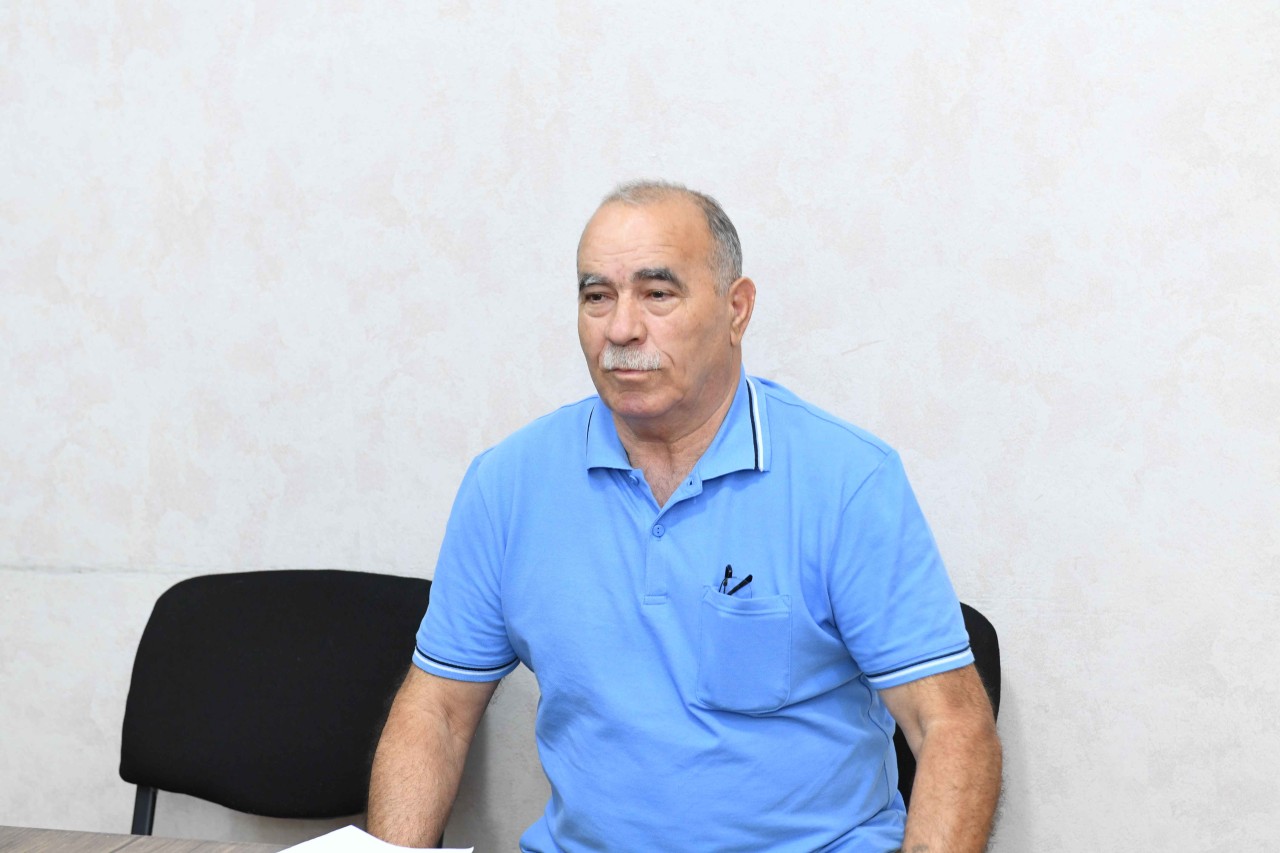 Rövşən Rzayev vətəndaşların müraciətlərini dinləyib - FOTOLAR