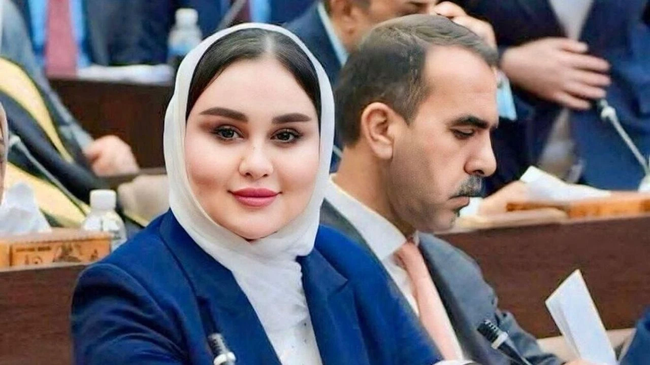 Millət vəkilinin evindən çıxanlar hər kəsi təəccübləndirdi - FOTO