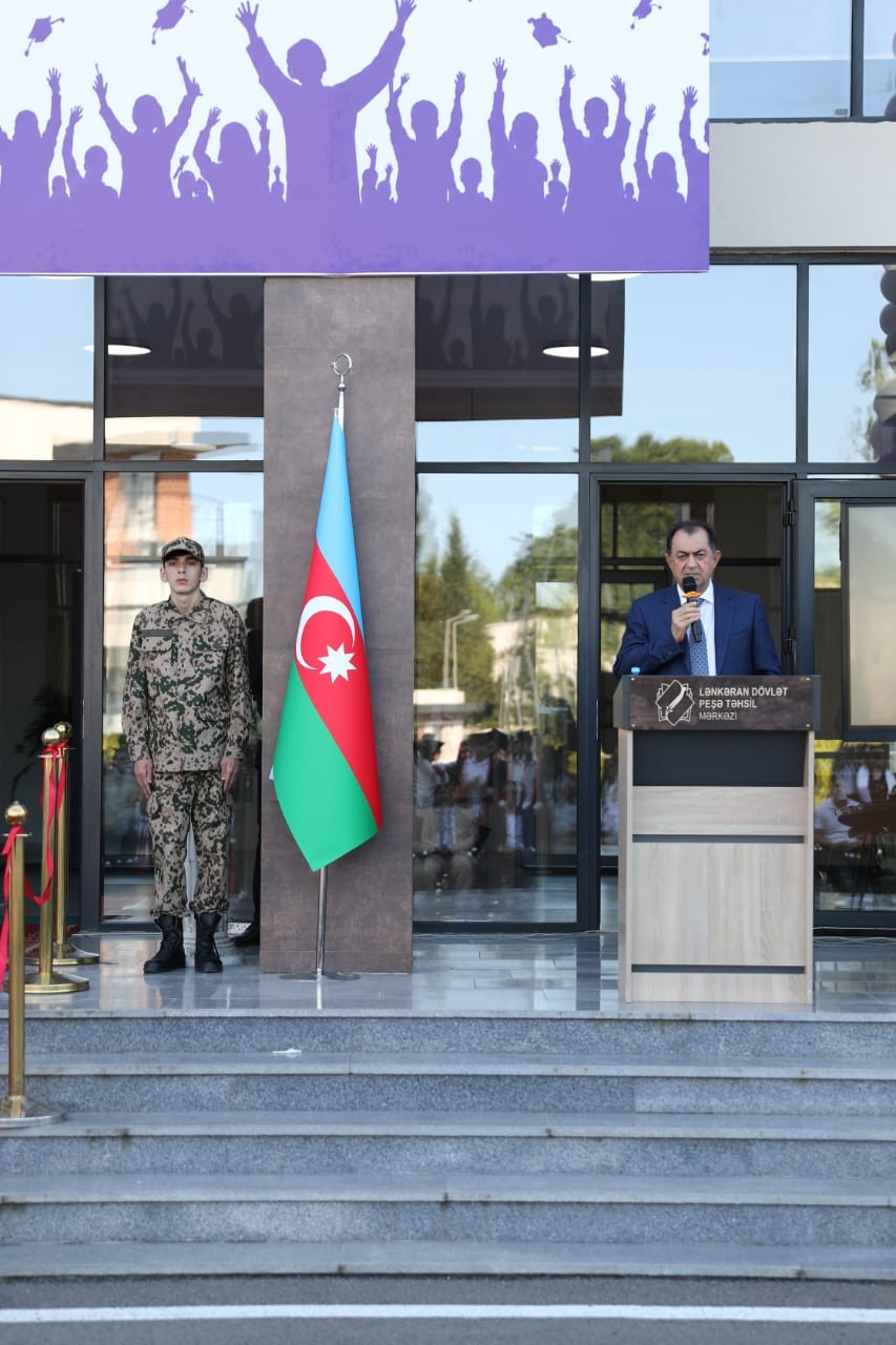 Taleh Qaraşov Lənkəranda “Məzun Günü”ndə iştirak edib - FOTOLAR