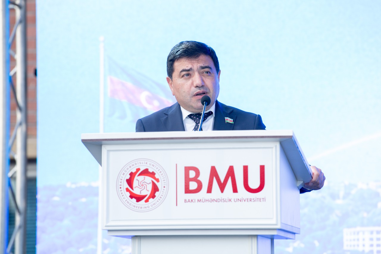 BMU-da “Məzun Günü” təntənəli şəkildə qeyd olundu - FOTOLAR