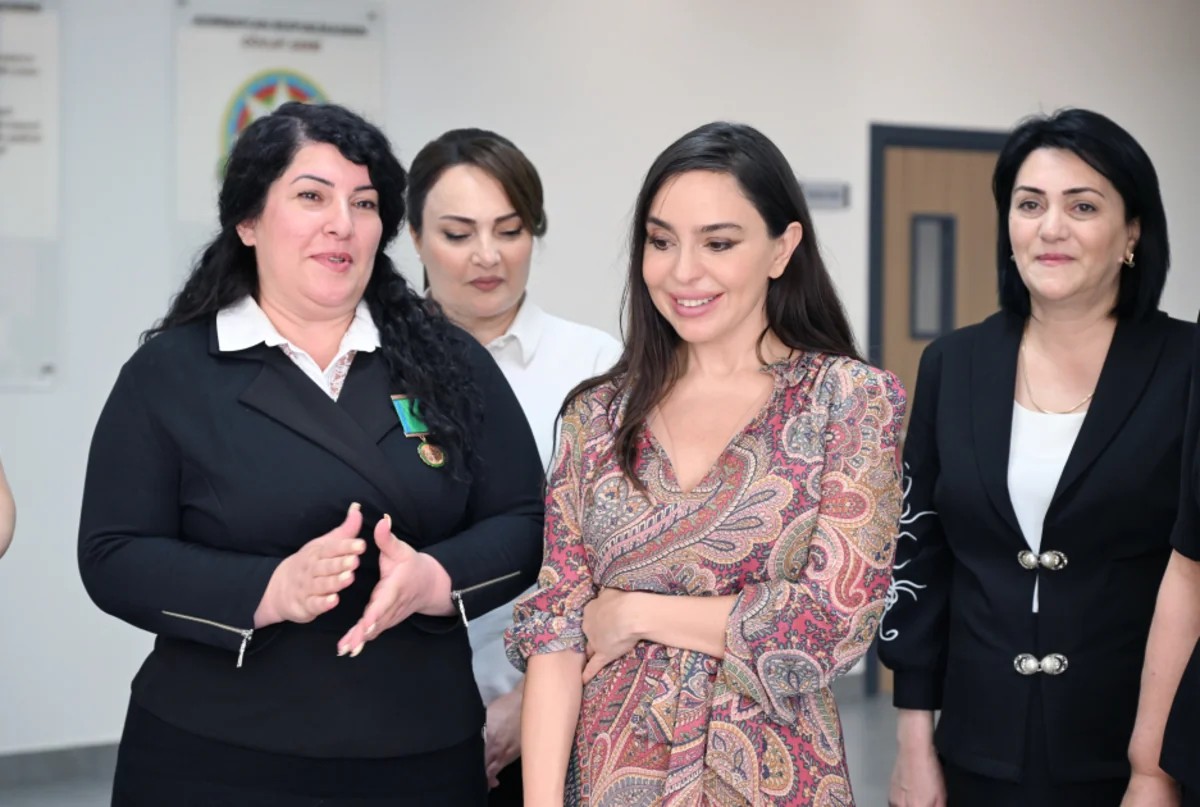 Leyla Əliyeva Yevlaxda məktəb binasının açılışında - FOTOLAR