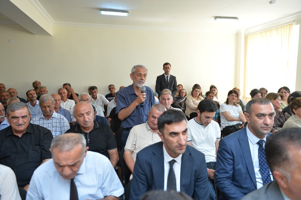 Taleh Qaraşov növbəti səyyar görüş keçirdi - FOTOLAR