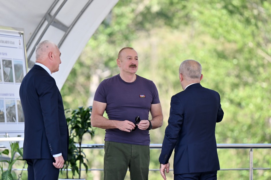 Prezident Laçında “Həkəriçay” su anbarının təməlini qoydu - FOTOLAR