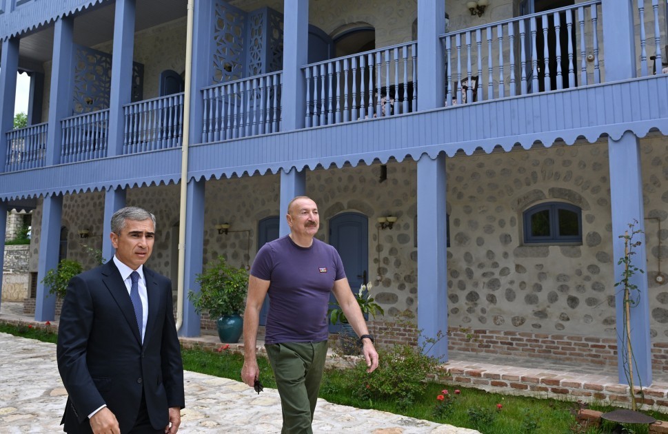 Anar Ələkbərov Prezidentə görülmüş işlər barədə məlumat verdi - FOTOLAR