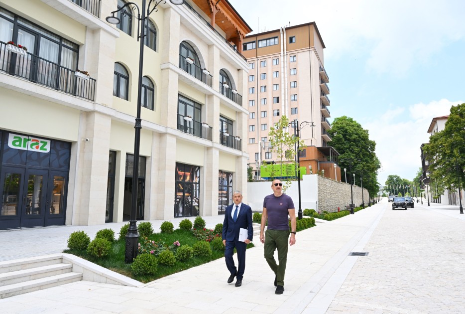 Şuşanın Qarabağ küçəsindən FOTOLAR
