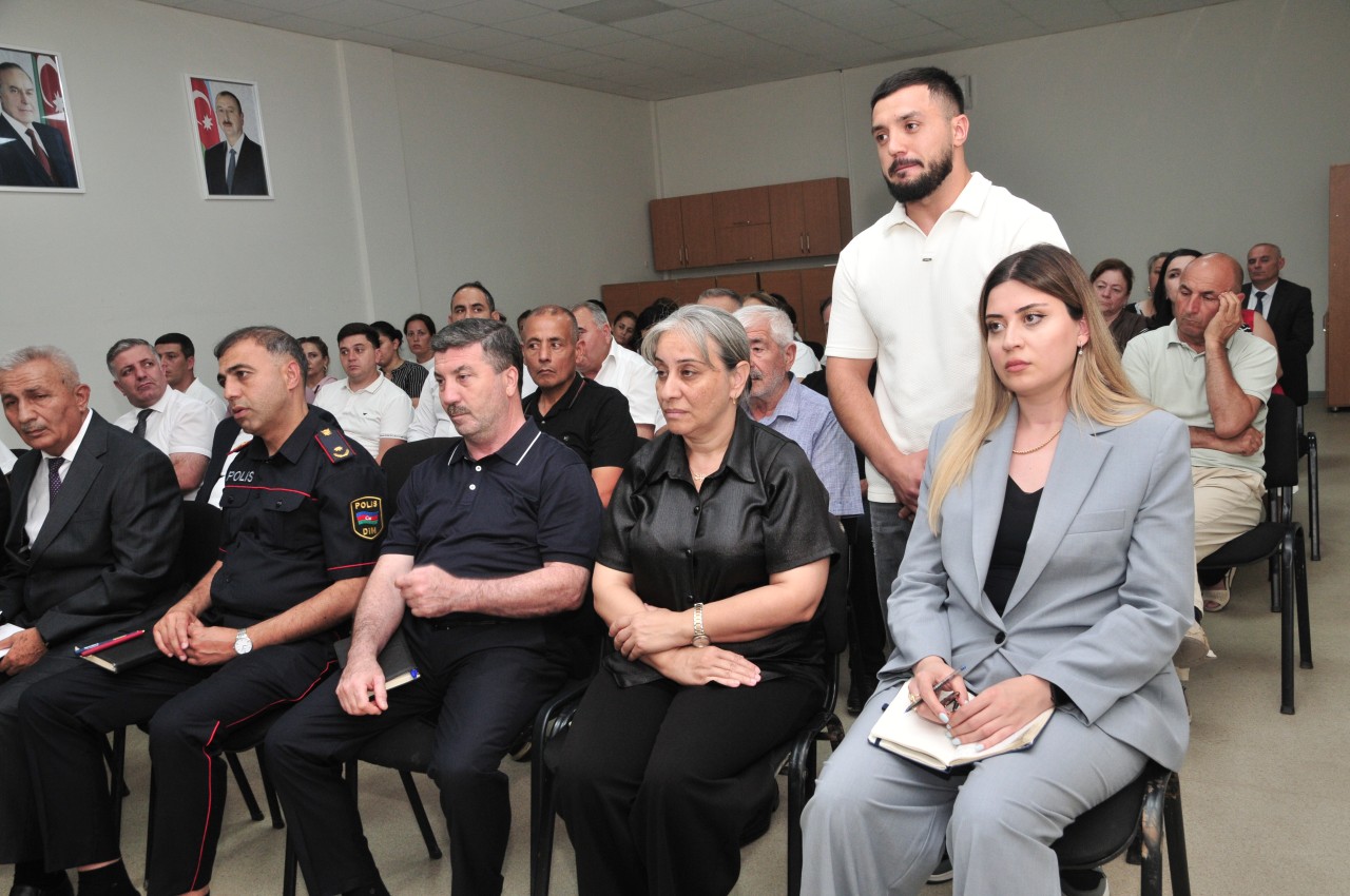 Abdin Fərzəliyev növbəti vətəndaş qəbulları və görüşlər keçirdi - FOTOLAR