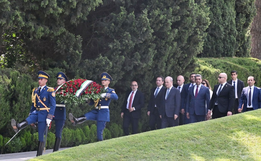 Fələstinin Baş naziri Fəxri xiyabanı ziyarət etdi - FOTOLAR