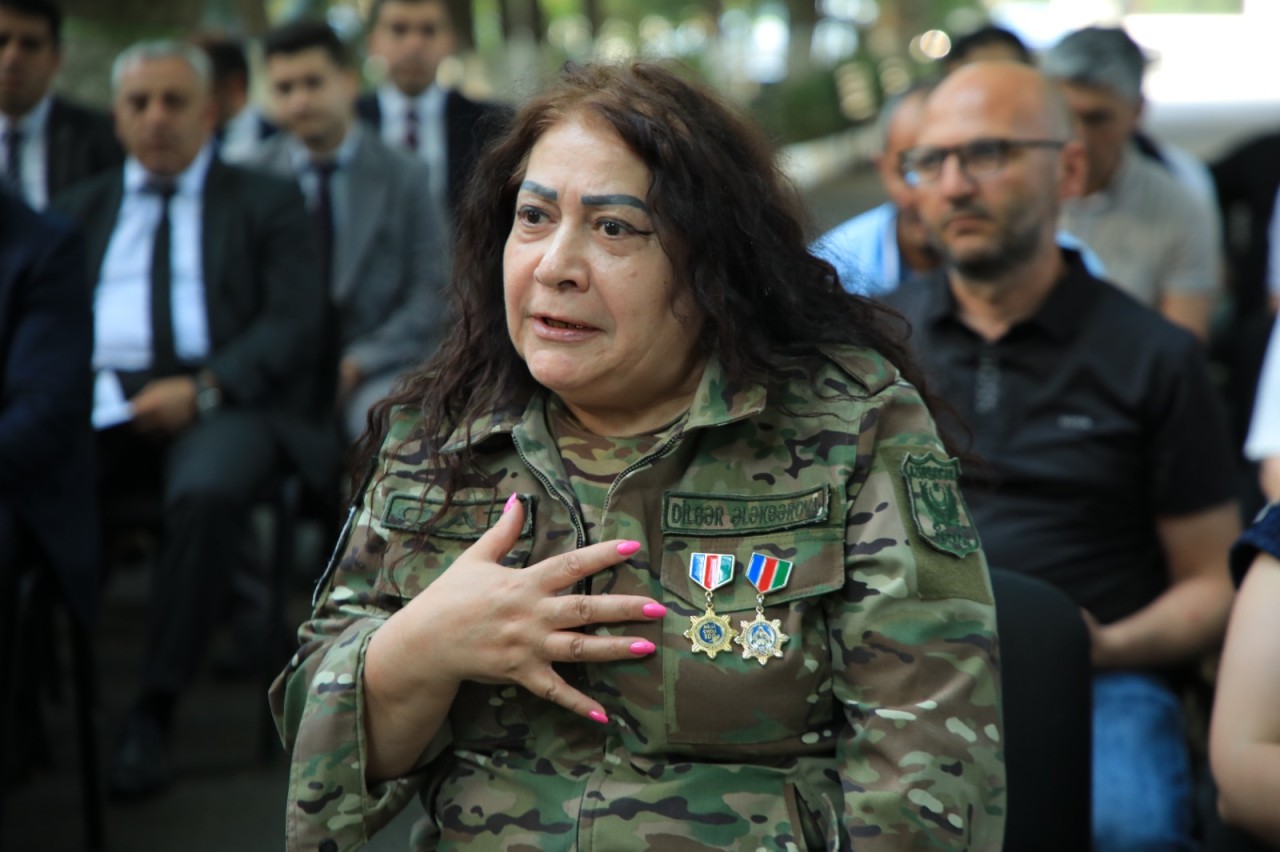 Niyazi Bayramov vətəndaşların müraciətlərini dinlədi - FOTOLAR