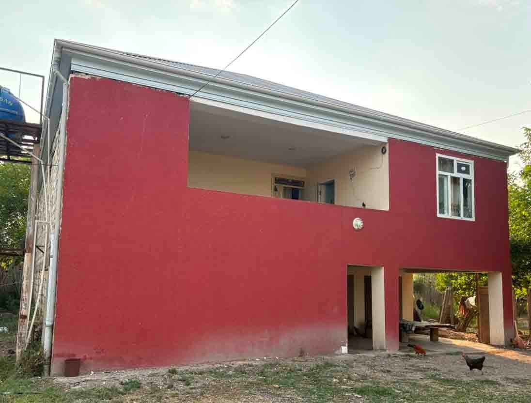 Vaqif Həsənov şəhid ailəsinin evində görülmüş işlərlə tanış oldu - FOTOLAR