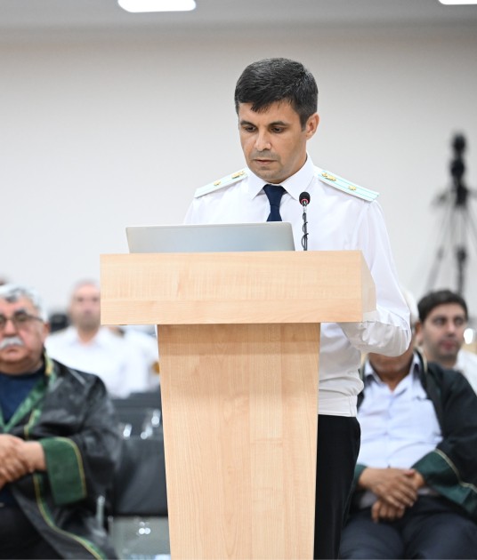 Arayikgilin məhkəməsində prokurorlar çıxışa başlayıb - FOTOLAR