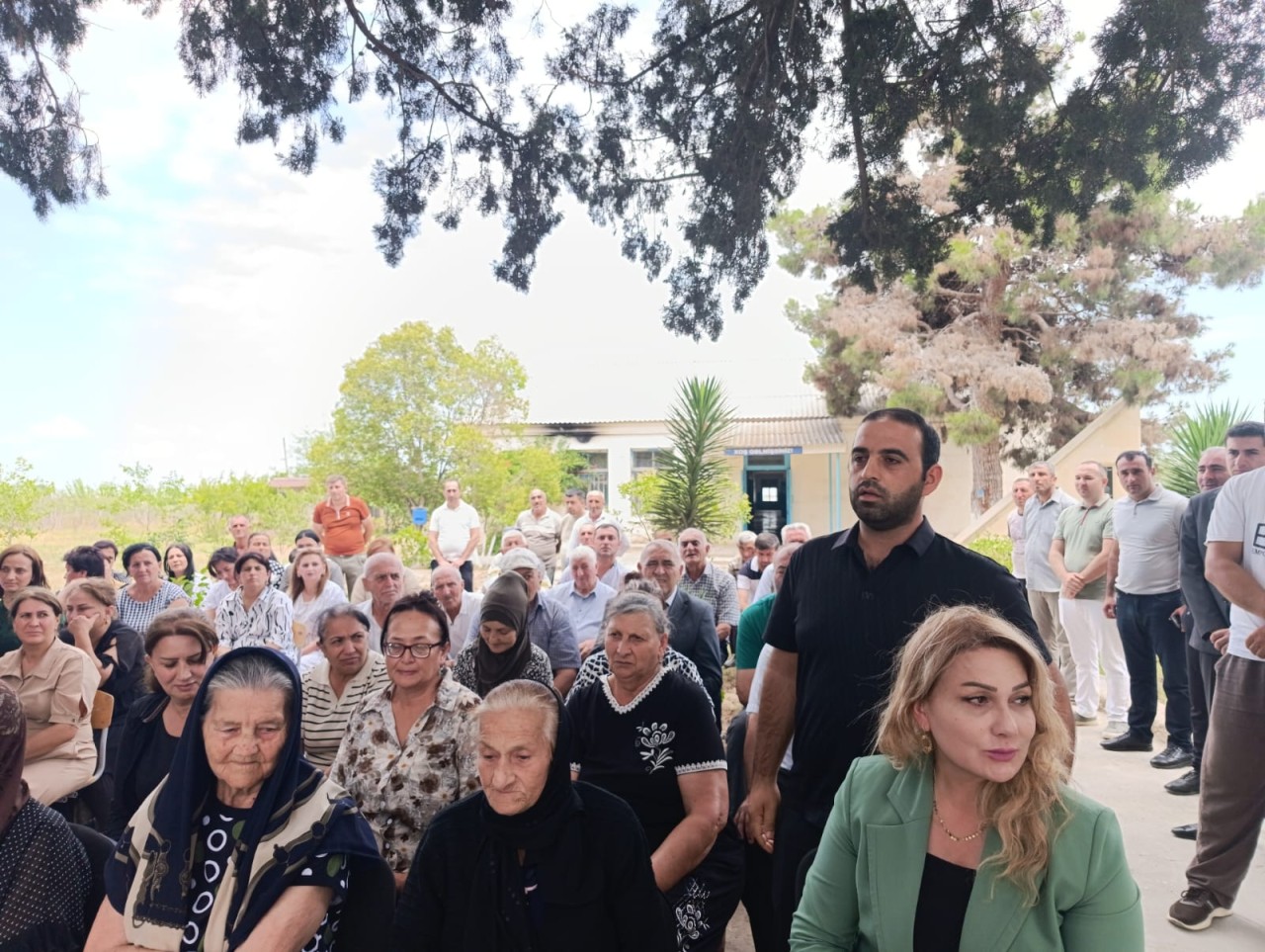 Goranboyda növbəti səyyar qəbul Qazanbulaq qəsəbəsində keçirildi - FOTOLAR