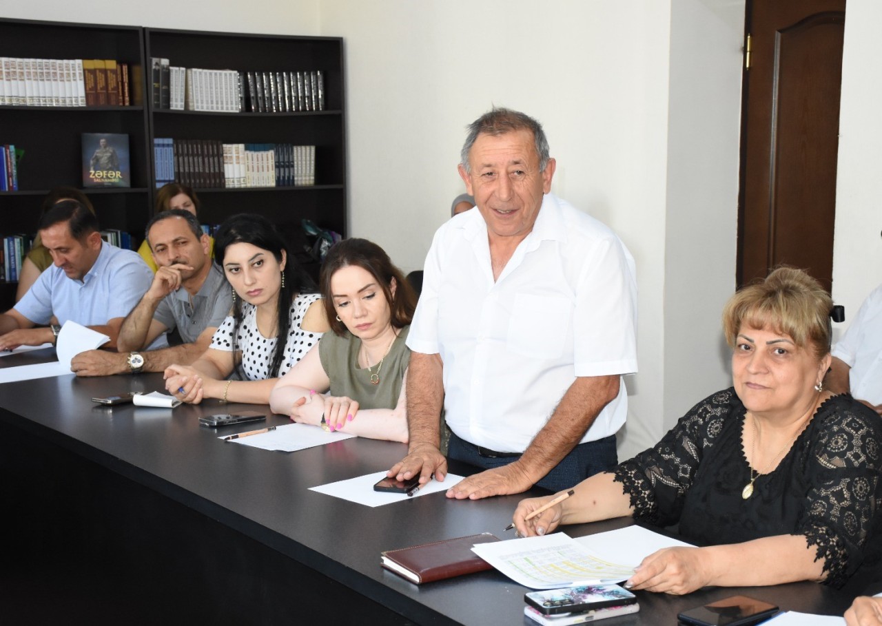 YAP Qaradağ rayon təşkilatında görüş keçirildi - FOTOLAR