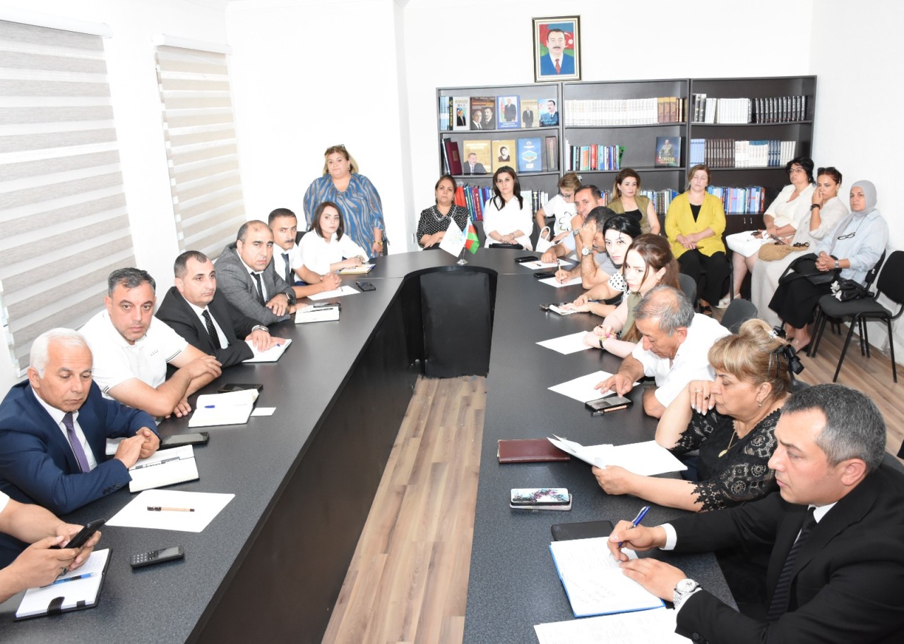 YAP Qaradağ rayon təşkilatında görüş keçirildi - FOTOLAR