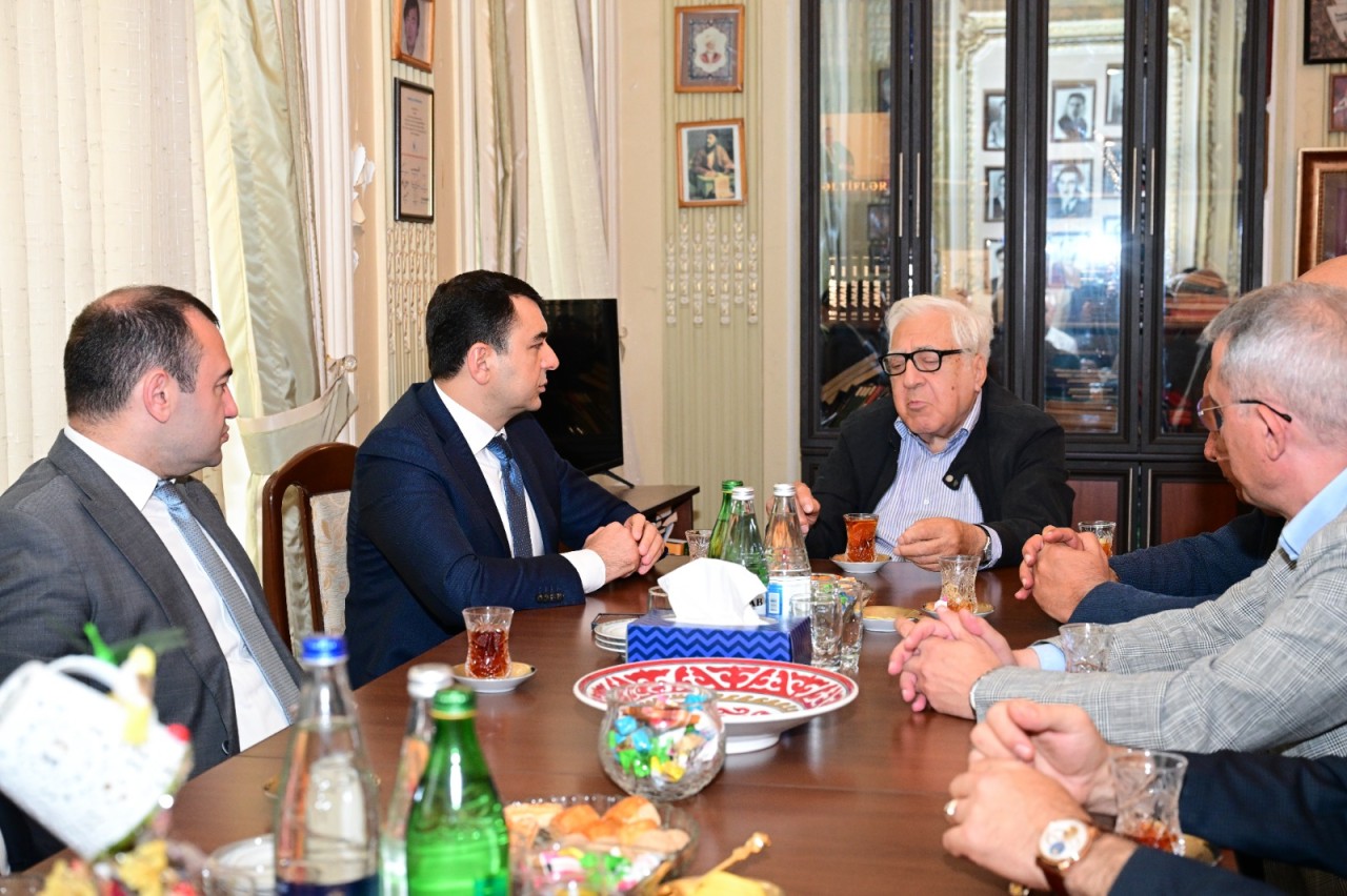 Mədəniyyət naziri Anarla görüşüb - FOTO