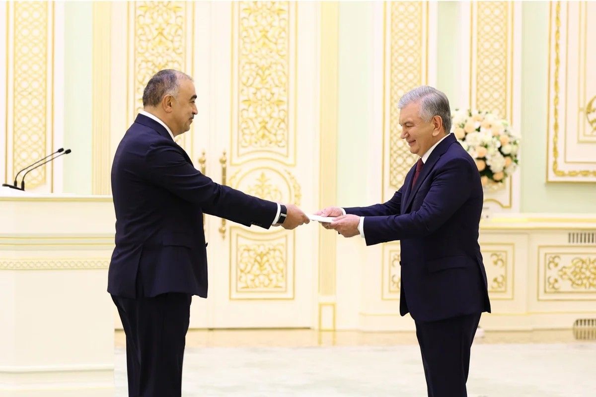 Rəşad Məmmədov etimadnaməsini Şavkat Mirziyoyevə təqdim etdi - FOTOLAR