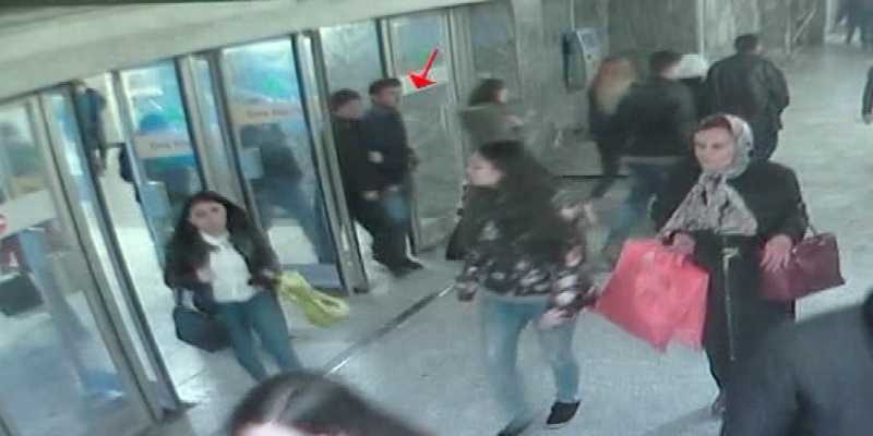 Bakı metrosunda qadının çantası oğurlandı -  Polis oğrunu yaxaladı