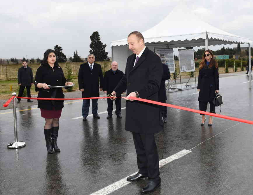 Prezident və xanımı yol açılışında -  FOTOLAR (YENI-2)