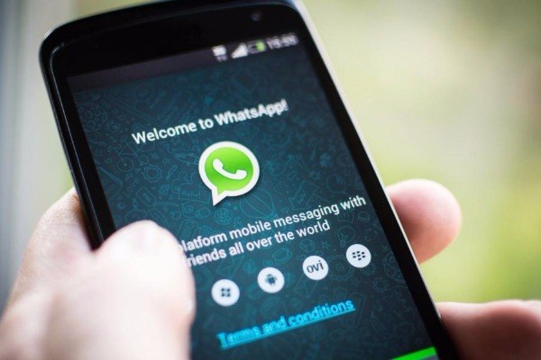 WhatsAppdan daha bir yenilik -  rəngli olacaq