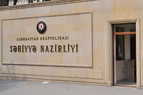 Nazirlik narazı tələbələrə    CAVAB VERDİ