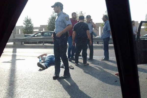 Aeroport yolunda dəhşətli qəza:  2 ölü, 2 yaralı var (FOTO)