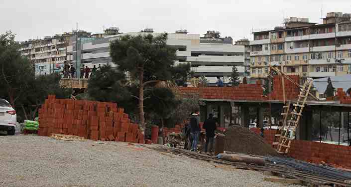 Bakıda ÖZBAŞINALIQ:   Ağacların yerinə bazar salınır (FOTO)