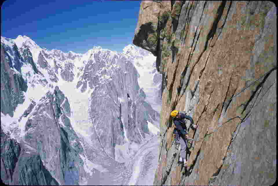 İtkin düşən alpinistlərdən biri bu telekanalda    ÇALIŞIB (FOTOLAR)