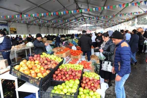 Bakıda yarmarkalar tam fəaliyyətə başladı 