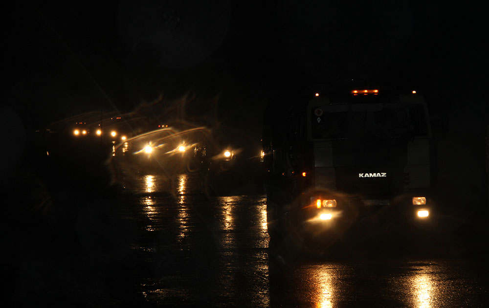 Hərbi texnika gecə vaxtı döyüş bölgəsinə aparıldı -  FOTO-VİDEO