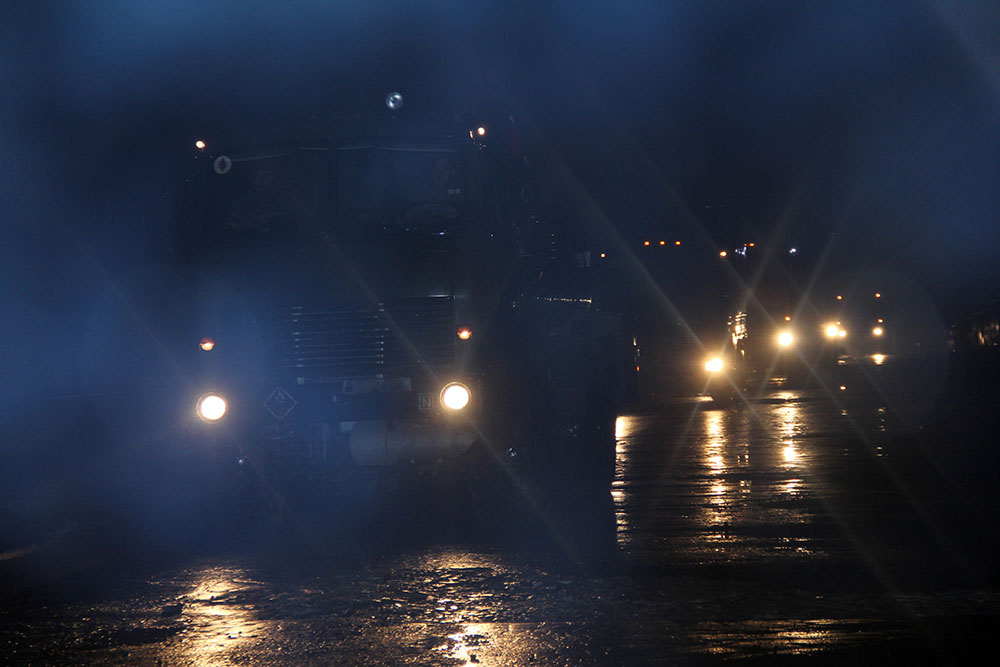 Hərbi texnika gecə vaxtı döyüş bölgəsinə aparıldı -  FOTO-VİDEO