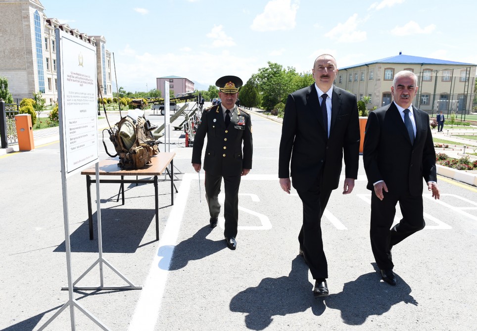 İlham Əliyev yeni Təlim-Tədris Mərkəzində - FOTOLAR