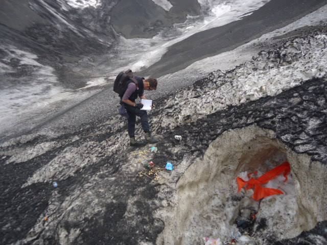 Alpinistlərlə bağlı ŞOK İDDİA:  Meyitlər şübhəli şəkildə tapılıb - FOTO