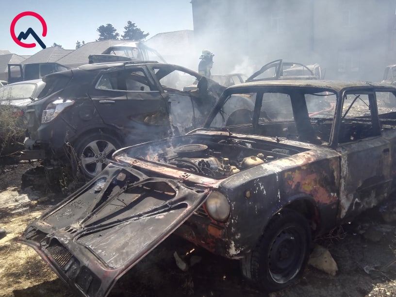 Dayanacaqda 51 avtomobil yanıb, 200 maşın yanğından mühafizə olunub -  FOTOLAR (YENİLƏNİB-1)