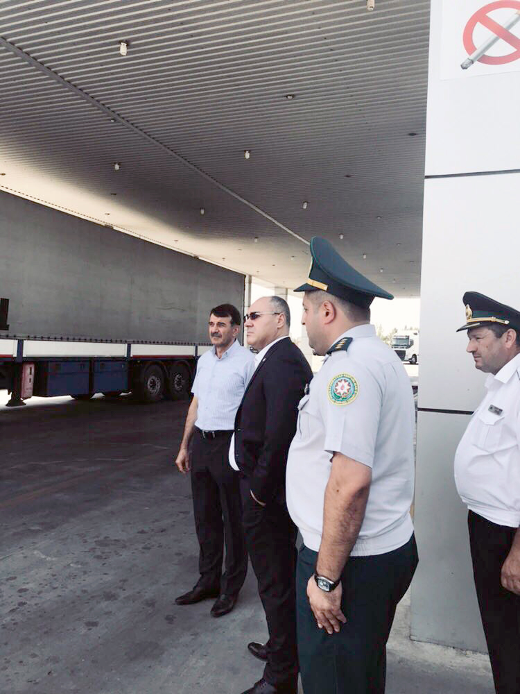 Səfər Mehdiyev gömrük postlarını yoxladı    - FOTOLAR