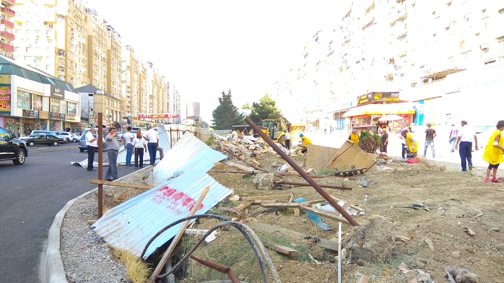 Bakı Meriyası söküntüləri davam etdirir    - FOTOLAR