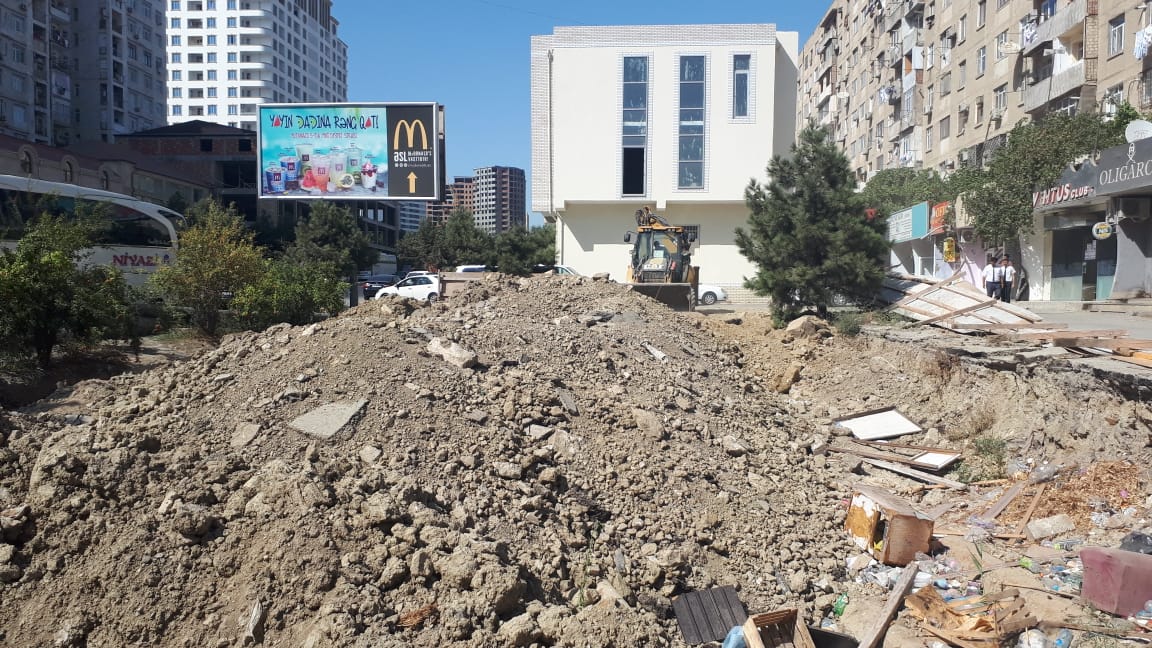 Bakı Meriyası söküntüləri davam etdirir    - FOTOLAR