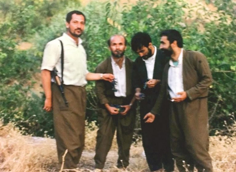 Ordu generalı PKK-çı libasında  - Ona Paqonlarını sökəcəm deyilmişdi - FOTO