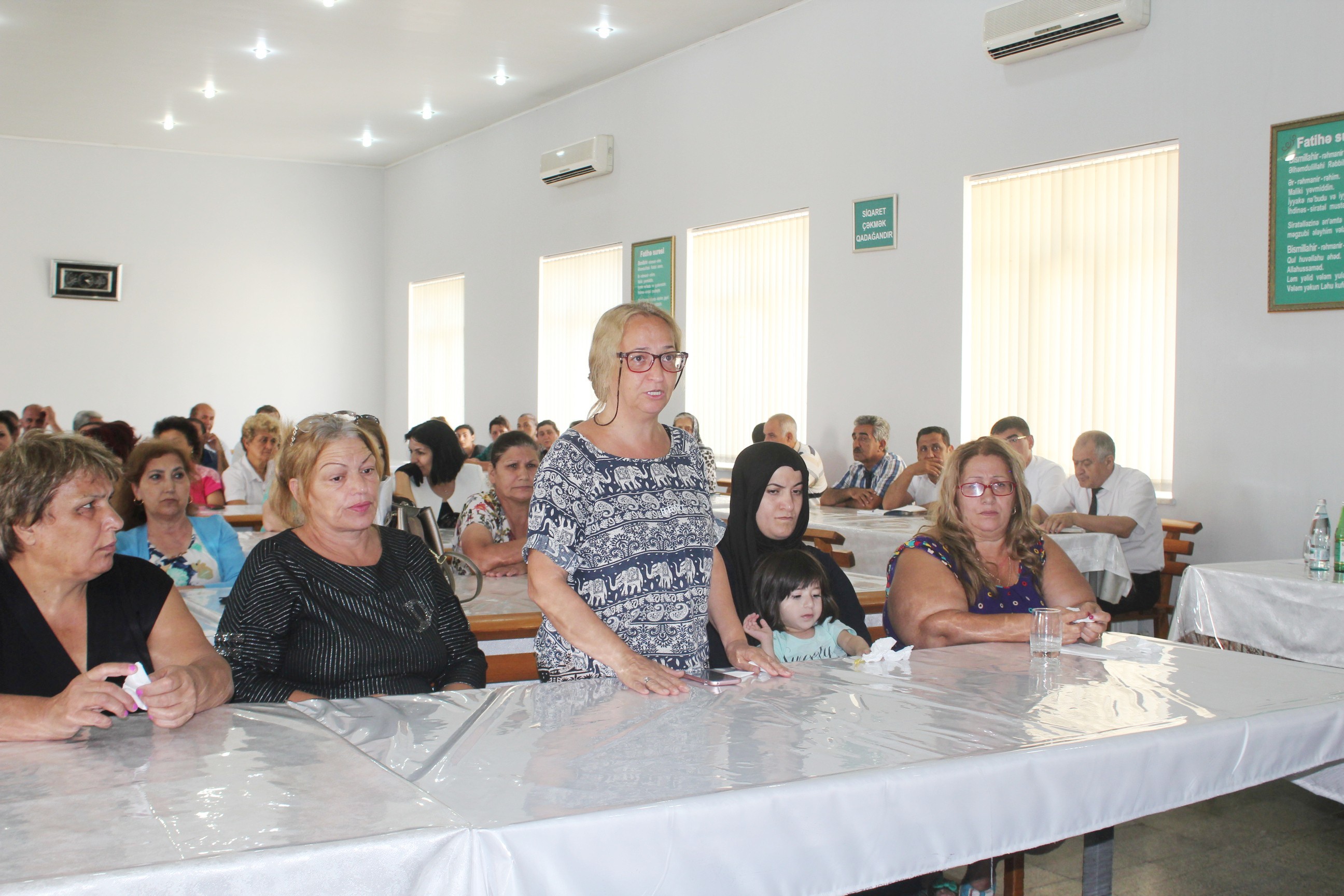 İcra başçısı sakinlərin problemləri ilə maraqlandı   - FOTOLAR