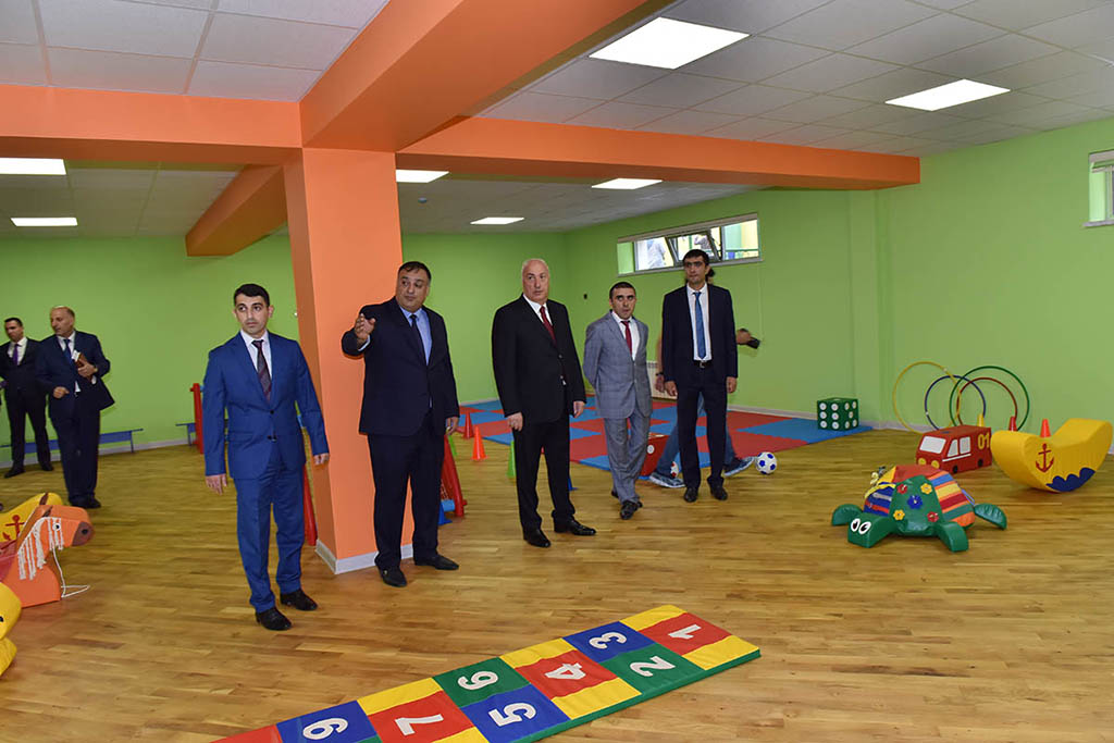 Zakir Fərəcov Sumqayıtda uşaq bağçasının açılışını etdi -  FOTOLAR