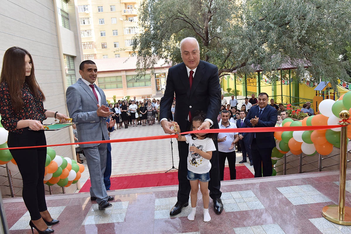 Zakir Fərəcov Sumqayıtda uşaq bağçasının açılışını etdi -  FOTOLAR
