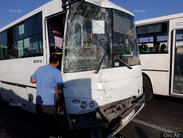 Bakıda iki avtobus TOQQUŞDU     - YARALILAR VAR (FOTOLAR)