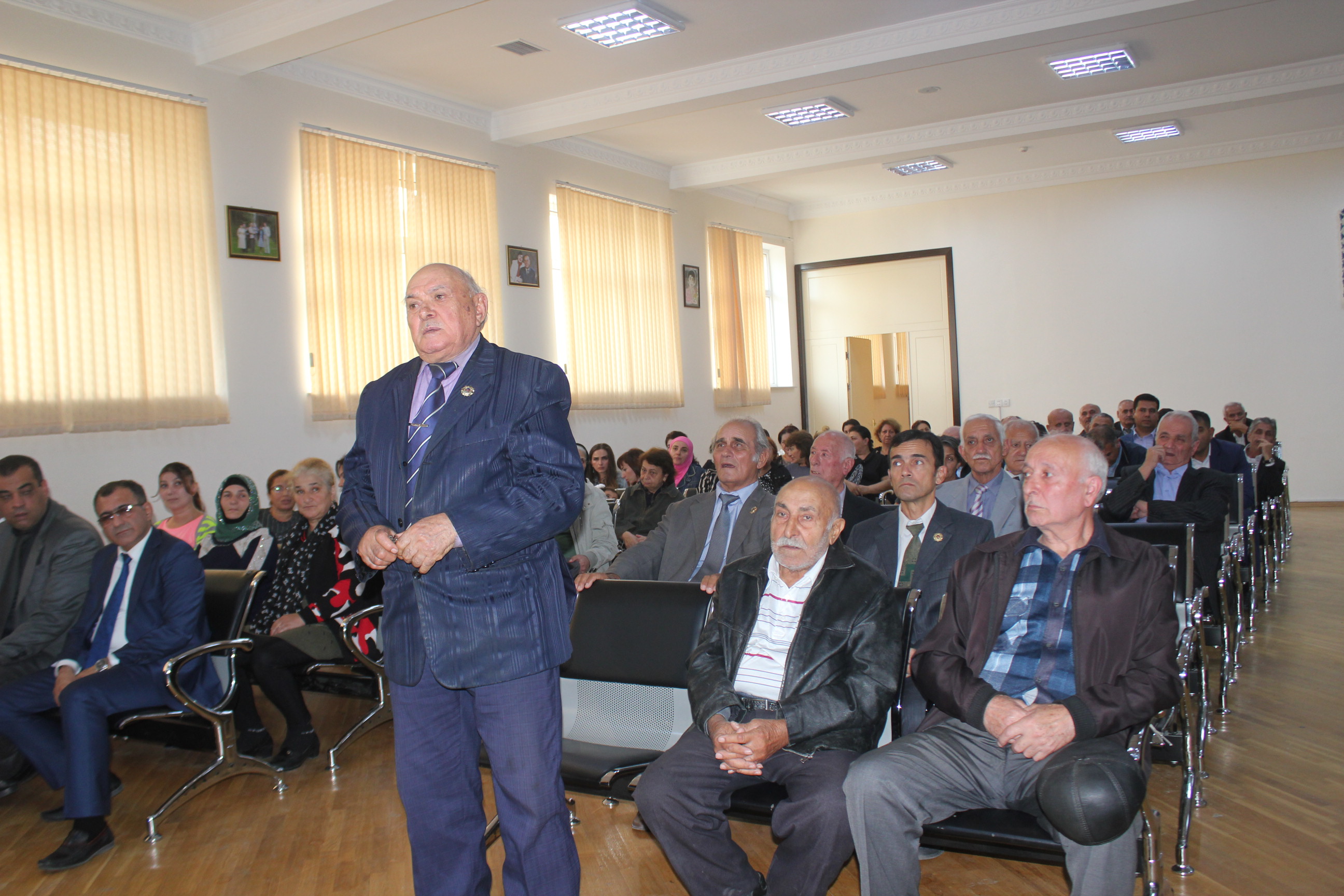 Arif Qasımovun sakinlərlə səyyar görüşü keçirildi    - FOTOLAR