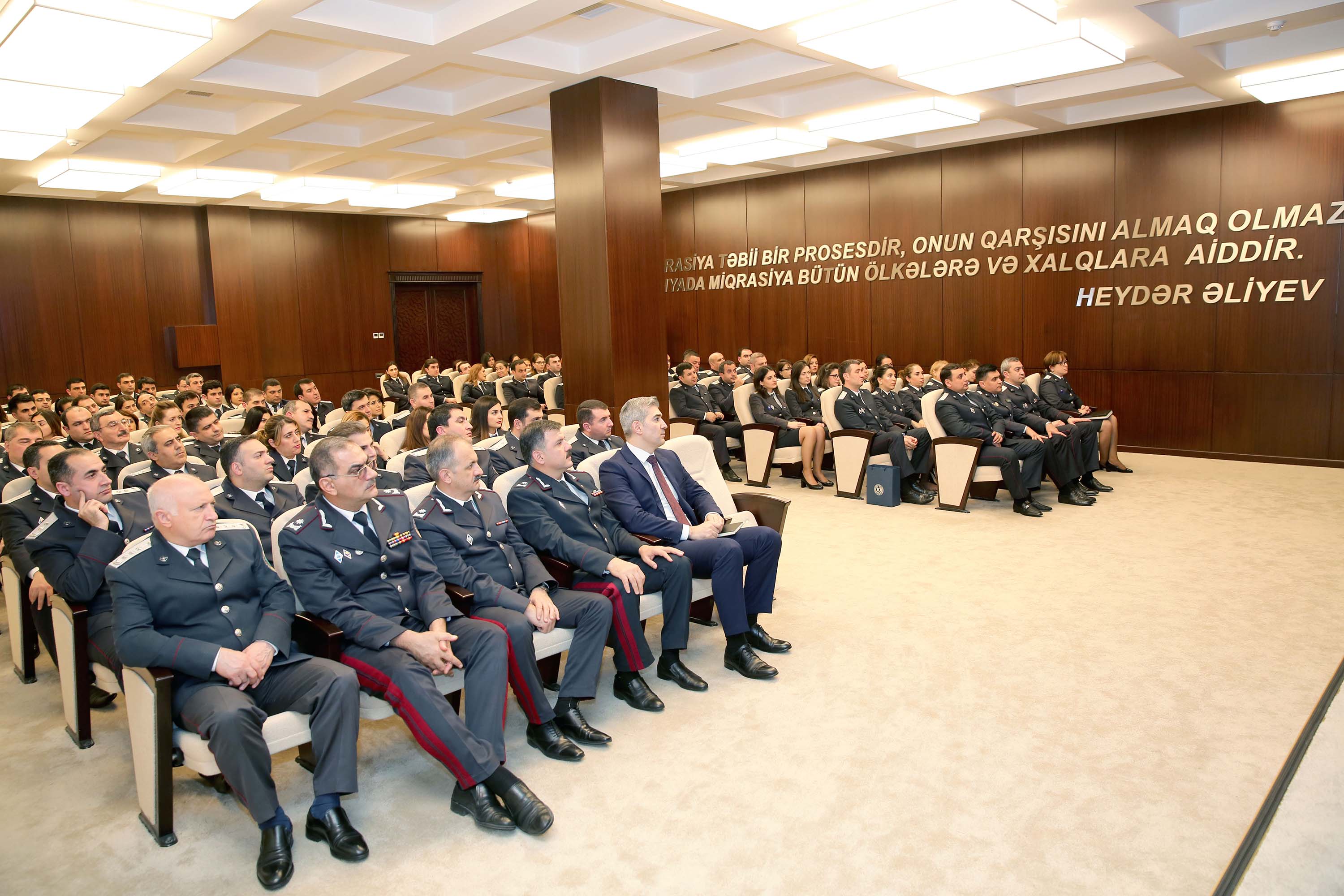 Dövlət Bayrağımız qürur mənbəyimizdir - FOTO 