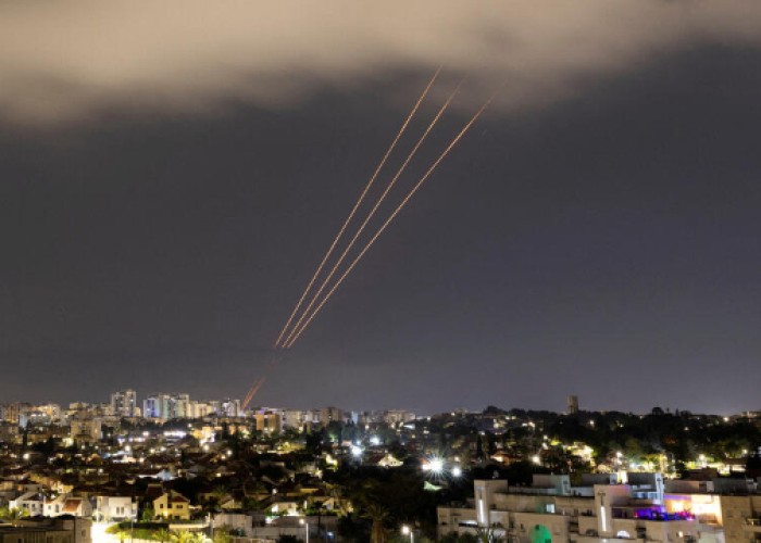 İran İsrailə hücumda köhnəlmiş raketlərdən istifadə edib 