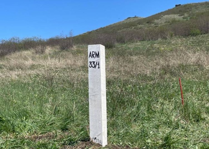 Azərbaycanla Ermənistan arasında ilk sərhəd postu quraşdırıldı